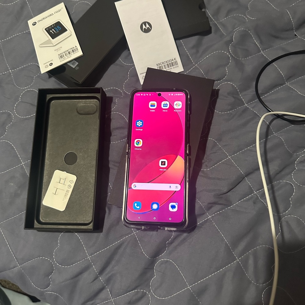 Motorola Razr plus 2023